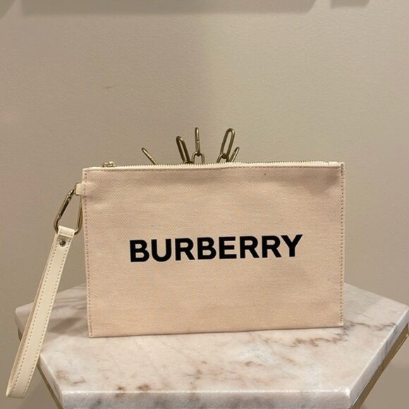 Burberry Logo Canvas Wristlet Clutch – Cream – Made in England – Brand New - Picture 7 of 8